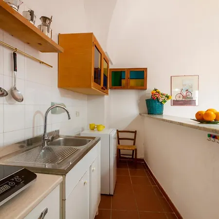 Guesthost - Casa Paola Cannole